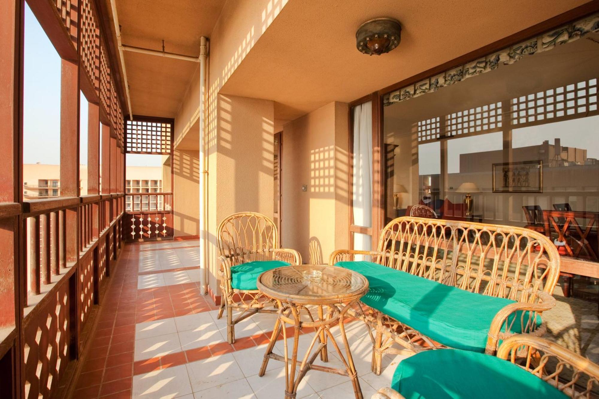 Imperial Suite with Garden View